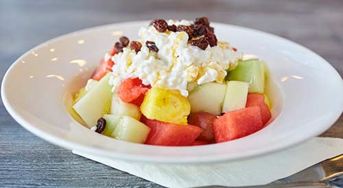 Serendipity's fresh fruit salad with cottage cheese